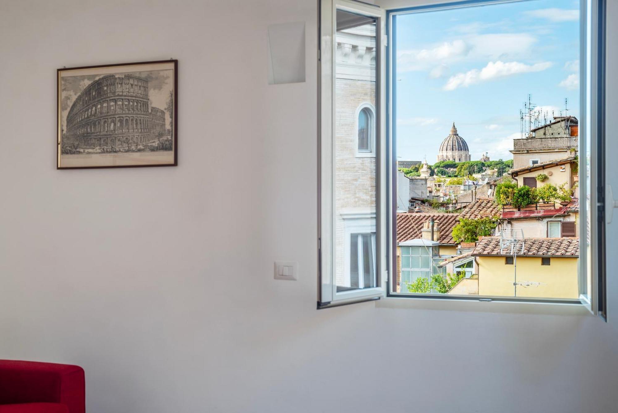 Apartment With Terrace In Via Del Pellegrino - Fromhometorome Bagian luar foto